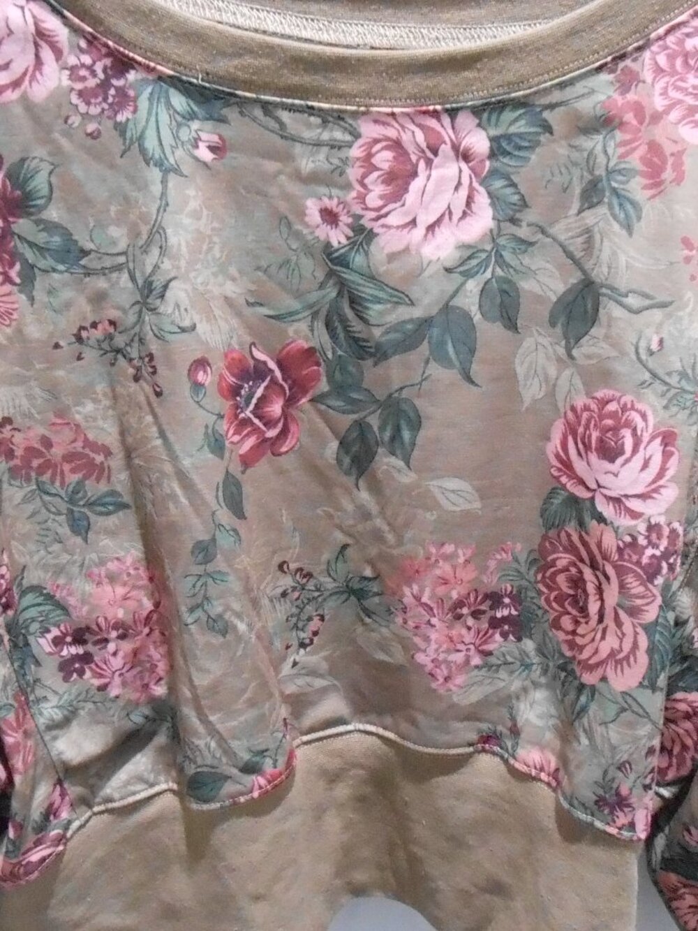 Soly Hux Women's Lt Brown Floral Long Sleeve Cropped Crew Neck Sweatshirt Size-M - Picture 2 of 5